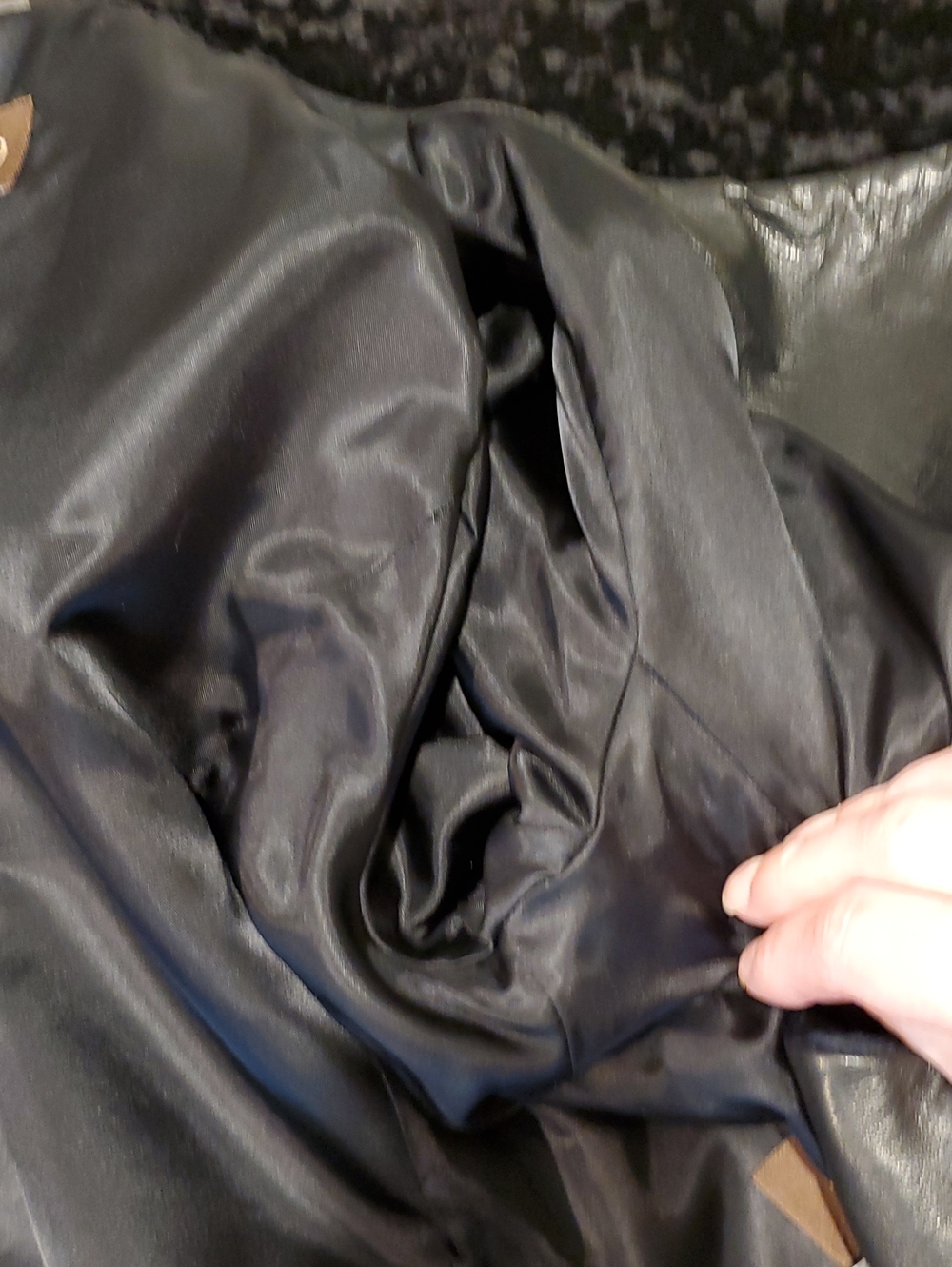Autunno Shearling Fur Colorblock Jacket - Picture 11 of 14